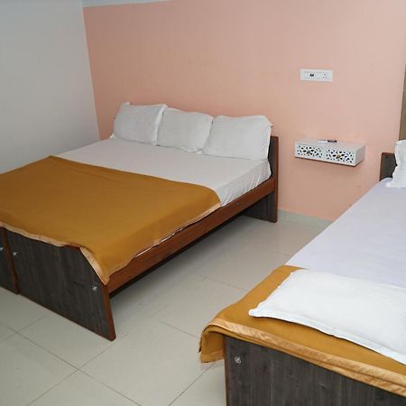 Alaya Rooms Tiruchirappalli Экстерьер фото